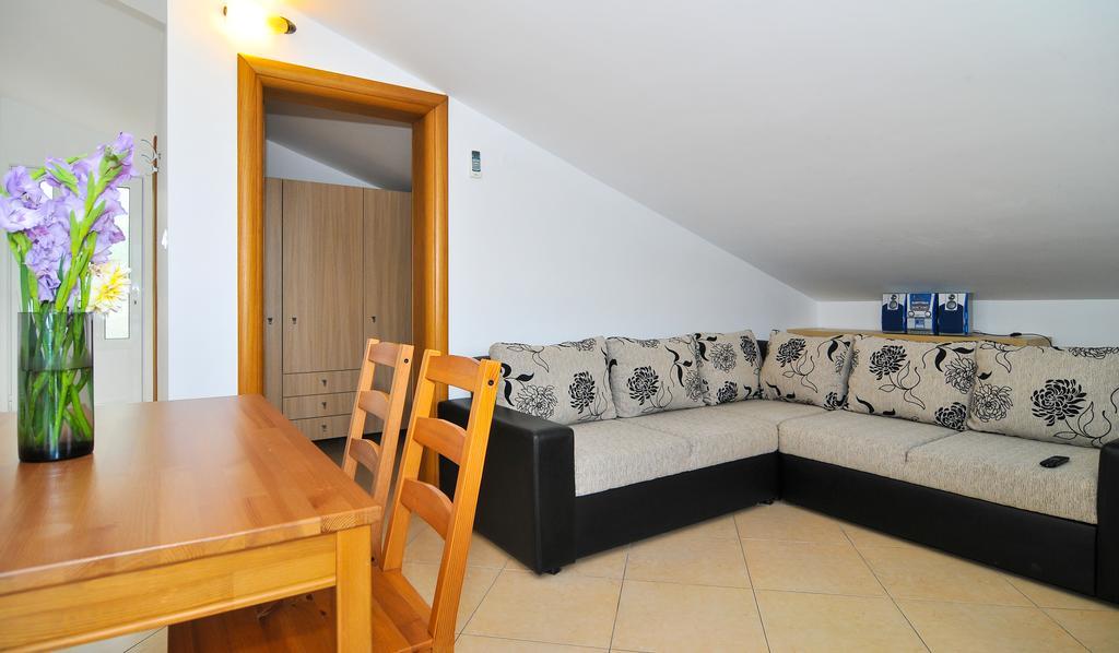 Apartments Novo Mulo Tivat Luaran gambar